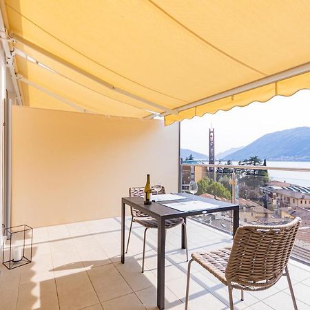 Casa Elea_ Panoramic Attic In City Center Campione d'Italia Exterior photo